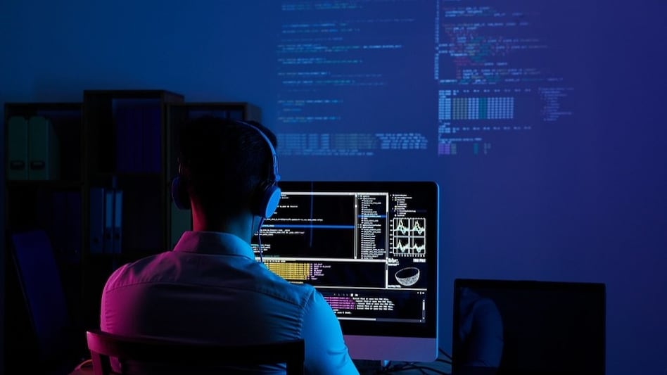 In April 2024, there was a wave of mass layoffs that impacted some of the world’s biggest companies including Tesla, Google, and Apple with about over 20,000 losing their jobs. In April 2024, there was a wave of mass layoffs that impacted some of the world’s biggest companies including Tesla, Google, and Apple with about over 20,000 losing their jobs.