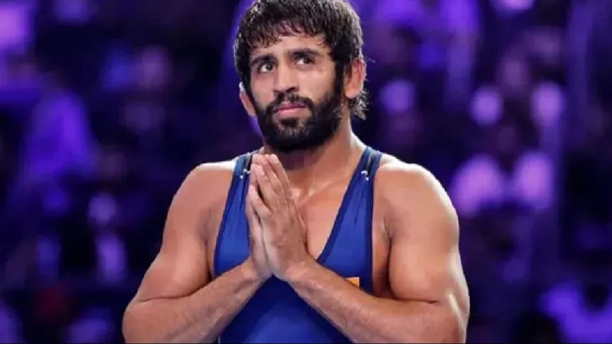Bajrang Punia suspended 'indefinitely' for not submitting urine sample: Report Bajrang Punia suspended 'indefinitely' for not submitting urine sample: Report