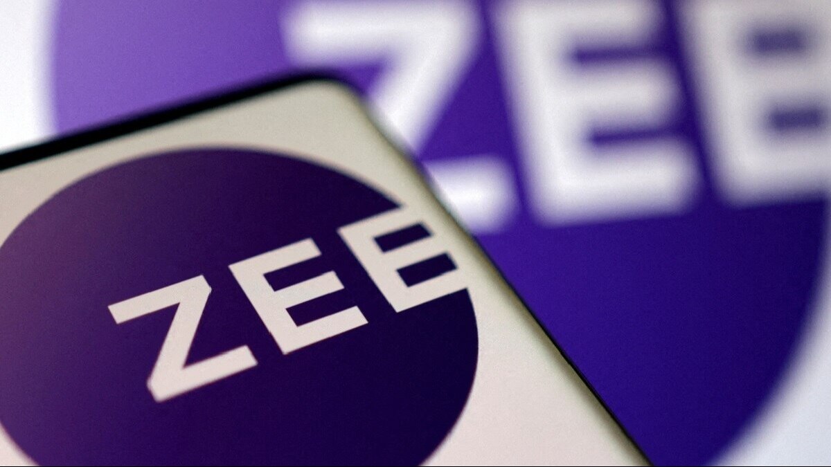 ZEE shares were trading at Rs 136.95, up 0.22 per cent. Emkay Global's target price suggests a 9.52 per cent potential upside over this price. ZEE shares were trading at Rs 136.95, up 0.22 per cent. Emkay Global's target price suggests a 9.52 per cent potential upside over this price.