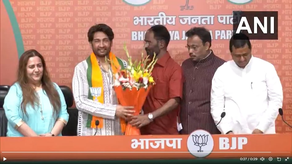 Shekhar Suman was last seen in Netflix's Heeramandi Shekhar Suman was last seen in Netflix's Heeramandi