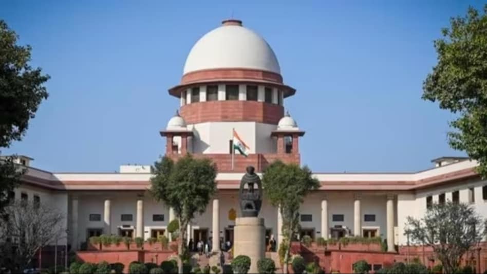 West Bengal school recruitment: Supreme Court stays Calcutta HC order cancelling 24,000 jobs West Bengal school recruitment: Supreme Court stays Calcutta HC order cancelling 24,000 jobs