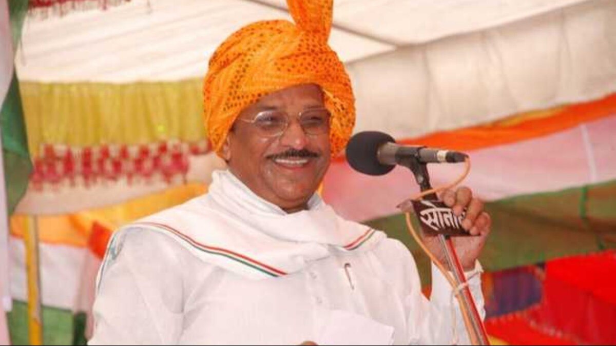 Kantilal Bhuria is contesting on a Congress ticket against BJP's Anita Chauhan, the wife of MP forest minister Nagar Singh Chauhan. Kantilal Bhuria is contesting on a Congress ticket against BJP's Anita Chauhan, the wife of MP forest minister Nagar Singh Chauhan.