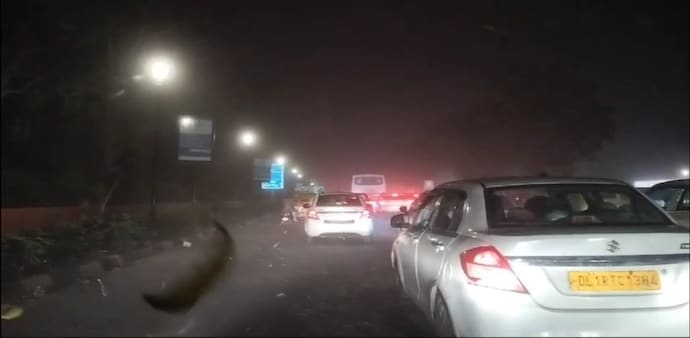 Many took to social media to post images and videos of the effects of the duststorm. Many took to social media to post images and videos of the effects of the duststorm.