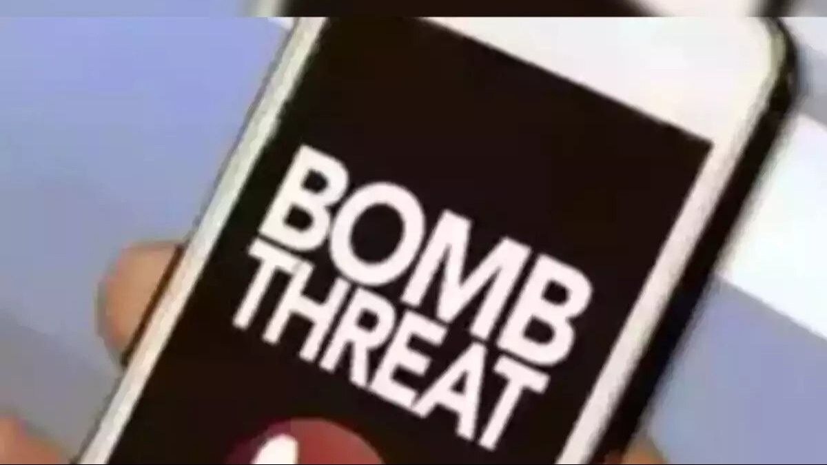 The Delhi Fire Service confirmed the receipt of the emails, stating that Burari Government Hospital and Sanjay Gandhi Hospital in Mangolpuri were targeted.