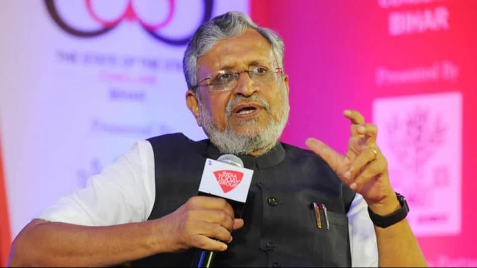 Sushil Modi said at the time that he has been "fighting with cancer for the past six months." Sushil Modi said at the time that he has been "fighting with cancer for the past six months."