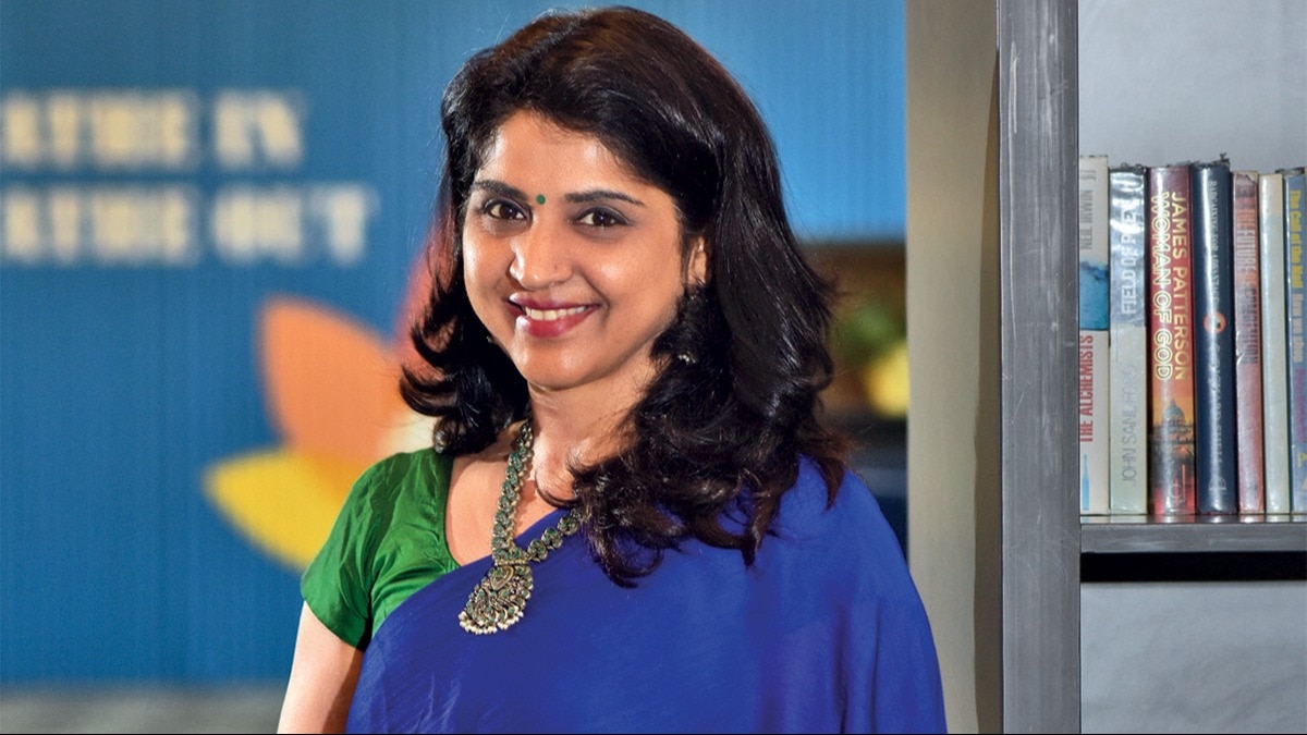 Deepti Varma, Vice President, HR/People eXperience and Technology, Amazon Stores India & Emerging Markets Deepti Varma, Vice President, HR/People eXperience and Technology, Amazon Stores India & Emerging Markets