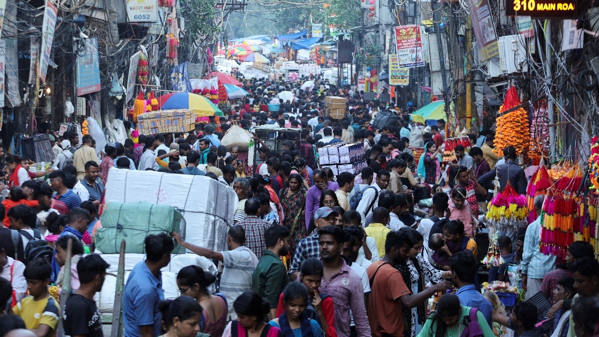 Moody's predicts economic growth of FY25 lower than RBI, ADB, Fitch's forecast Moody's predicts economic growth of FY25 lower than RBI, ADB, Fitch's forecast