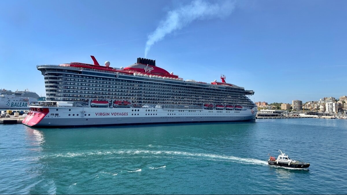 Tour groups will be allowed to enter through 13 ports in China. (Representative image) Tour groups will be allowed to enter through 13 ports in China. (Representative image)