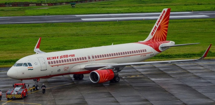 Bomb scare on Air India flight Bomb scare on Air India flight