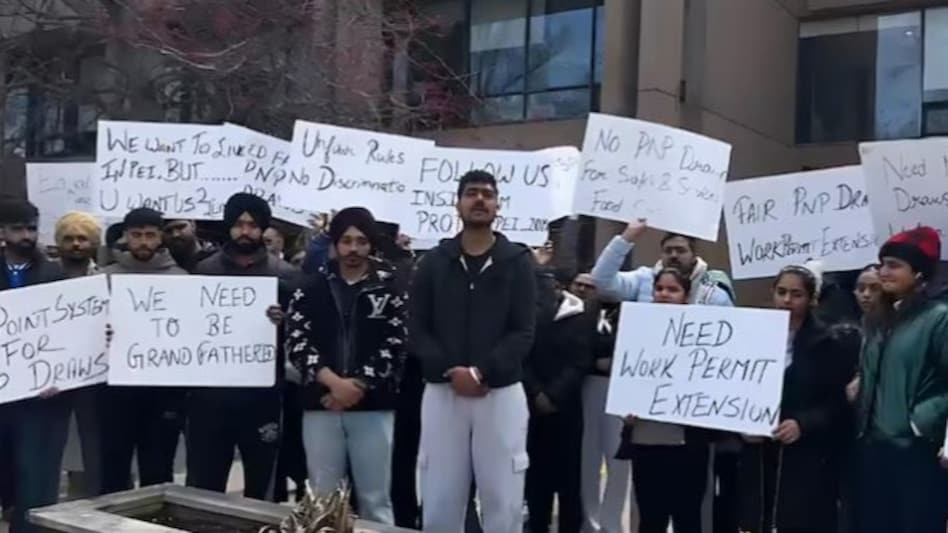 MEA further pointed out that there may be some rare cases but there is no major problem concerning students in Canada. MEA further pointed out that there may be some rare cases but there is no major problem concerning students in Canada.