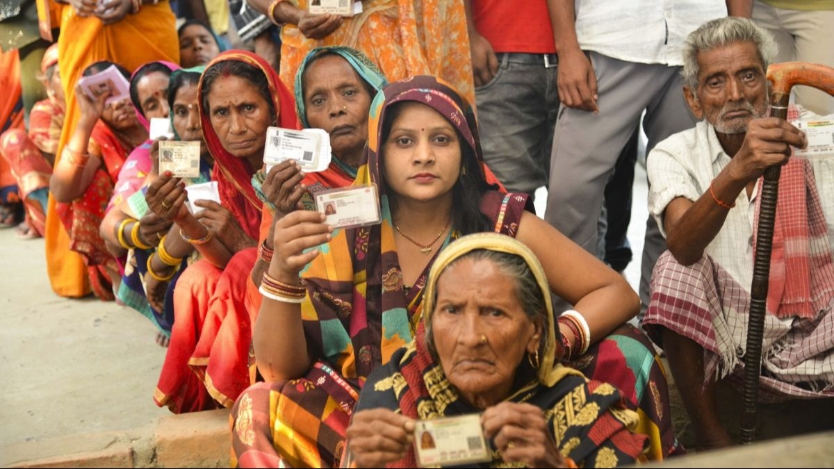 In Maharashtra, the Dindori Lok Sabha constituency logged the highest voter turnout at 33.25 per cent In Maharashtra, the Dindori Lok Sabha constituency logged the highest voter turnout at 33.25 per cent