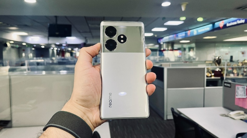 realme GT 6T realme GT 6T