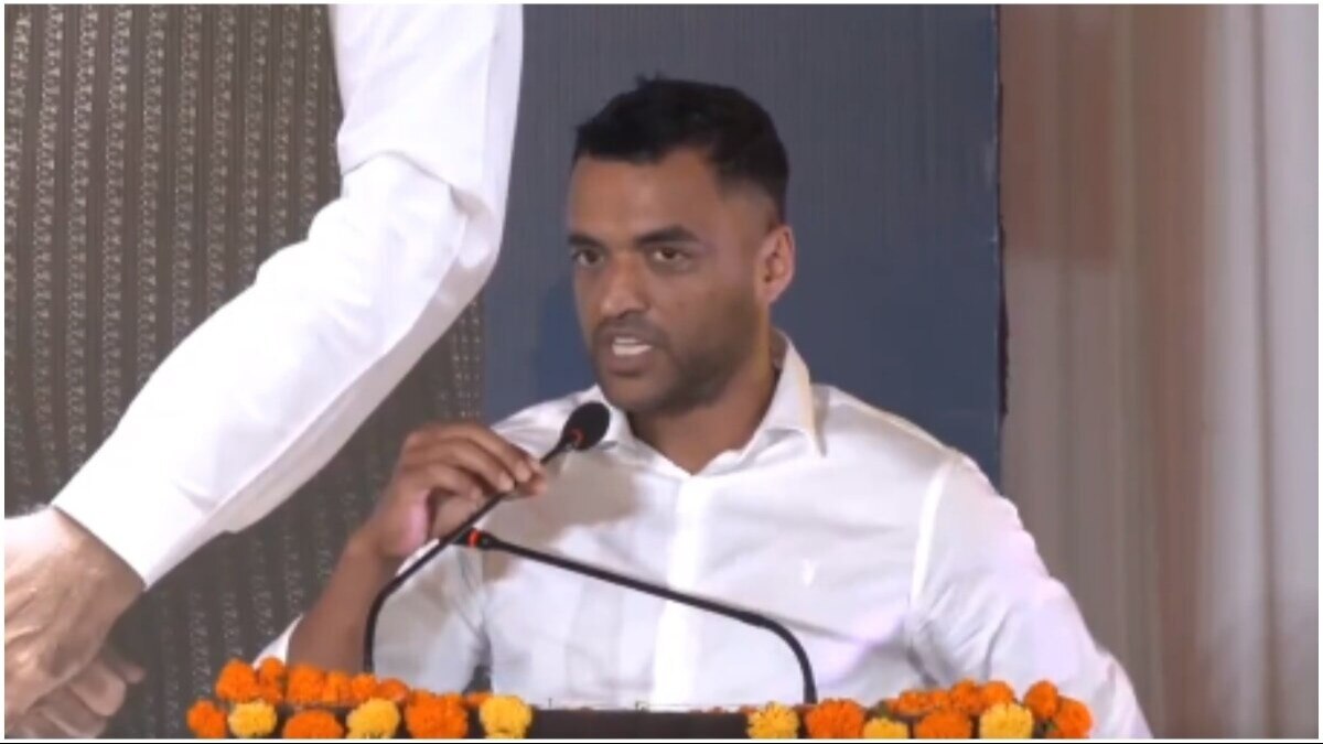 'Janta hai tera baap kaun hai?': Zomato CEO Deepinder Goyal's touching anecdote on startup's journey