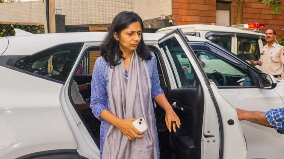 She also claimed that Sanjay Singh came and visited her at her home and agreed that she was assaulted. She also claimed that Sanjay Singh came and visited her at her home and agreed that she was assaulted.