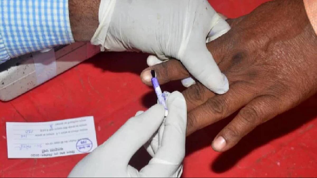 Lok Sabha Elections Phase 6 Voter Turnout: Voting percentage stands at 57.70% till 5 pm, Bengal leads the count at 77.99%