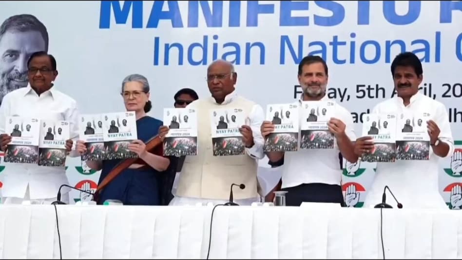 In April, Congress released its manifesto “Nyay Patra" for the upcoming Lok Sabha elections 2024, which promised a nationwide caste census, jobs guarantee and others. In April, Congress released its manifesto “Nyay Patra" for the upcoming Lok Sabha elections 2024, which promised a nationwide caste census, jobs guarantee and others.