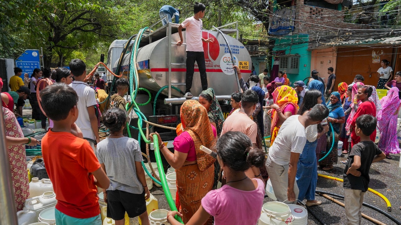 Delhi government moves Supreme Court to address severe water crisis in the city Delhi government moves Supreme Court to address severe water crisis in the city