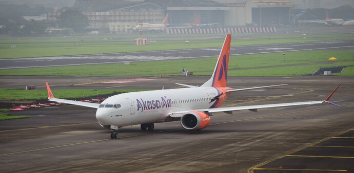 Delhi-Mumbai Akasa Air flight receives security alert, diverted to Ahmedabad Delhi-Mumbai Akasa Air flight receives security alert, diverted to Ahmedabad