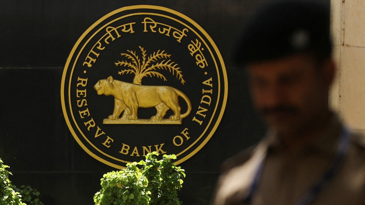 RBI MPC: GDP for 2024-25 projected at 7.2%, says Gov Das (PC: Reuters) RBI MPC: GDP for 2024-25 projected at 7.2%, says Gov Das (PC: Reuters)