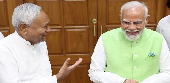 JD(U) chief Nitish Kumar and other MPs on Friday elected Narendra Modi as the leader of the NDA, paving the way for him to take oath as Prime Minister for a third straight term. JD(U) chief Nitish Kumar and other MPs on Friday elected Narendra Modi as the leader of the NDA, paving the way for him to take oath as Prime Minister for a third straight term.