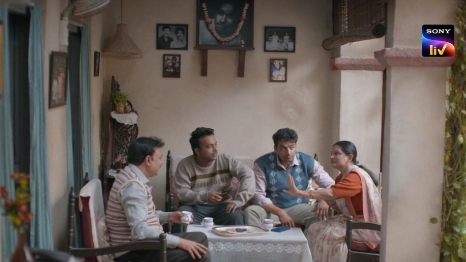 Gullak Season 4 review: The Mishras as back with a bang. Gullak Season 4 review: The Mishras as back with a bang.