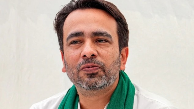 Jayant Chaudhary was part of the 15th Lok Sabha. Jayant Chaudhary was part of the 15th Lok Sabha.