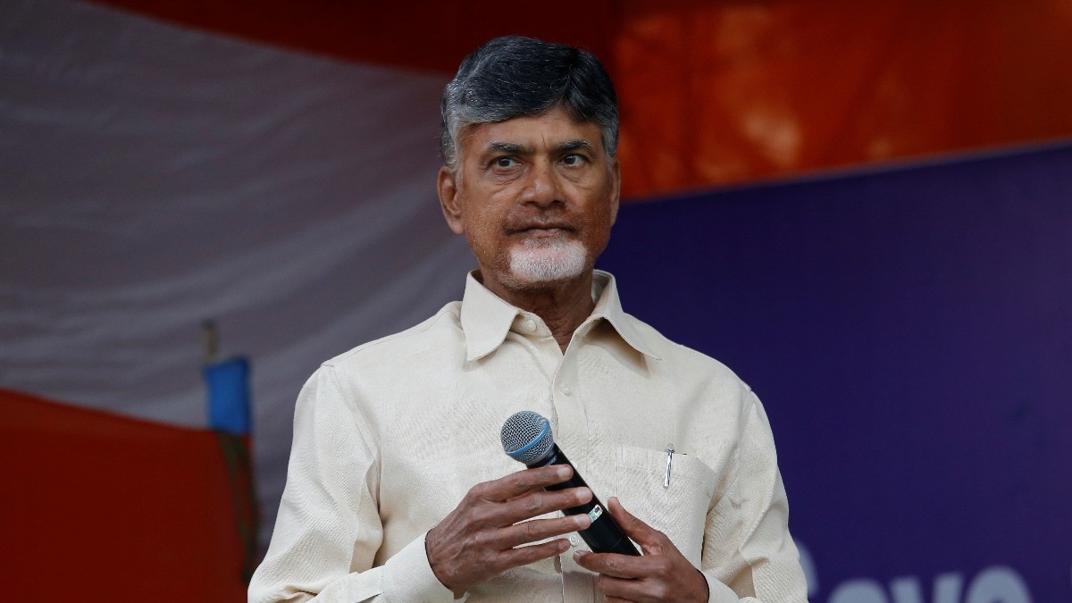 Chandrababu Naidu announces Amaravati as the sole capital of Andhra Pradesh Chandrababu Naidu announces Amaravati as the sole capital of Andhra Pradesh