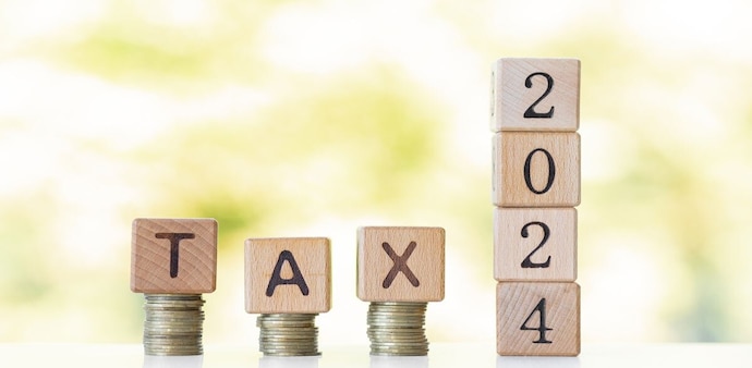 From Form 26AS, taxpayers can view property purchases, financial transactions, TDS, and TCS. From Form 26AS, taxpayers can view property purchases, financial transactions, TDS, and TCS.