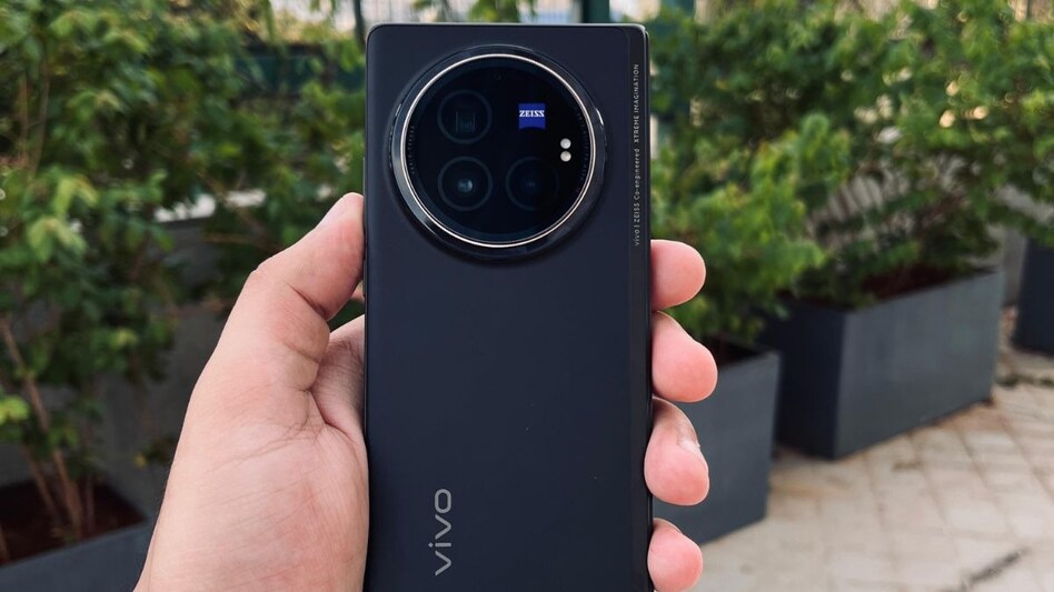 Vivo X Fold 3 Pro Vivo X Fold 3 Pro