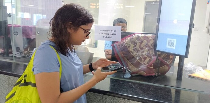 In the case of UPI frauds, 4 in 10 of those who experienced it said that the link/ QR code sent to them to accept a payment instead led to money being debited from their account. In the case of UPI frauds, 4 in 10 of those who experienced it said that the link/ QR code sent to them to accept a payment instead led to money being debited from their account.