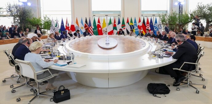 During the summit, Prime Minister Modi actively engaged in the Outreach sessions focusing on Artificial Intelligence, Energy, Africa, and the Mediterranean, which was attended by Biden and other G7 leaders. (Photo courtesy: @narendramodi) During the summit, Prime Minister Modi actively engaged in the Outreach sessions focusing on Artificial Intelligence, Energy, Africa, and the Mediterranean, which was attended by Biden and other G7 leaders. (Photo courtesy: @narendramodi)