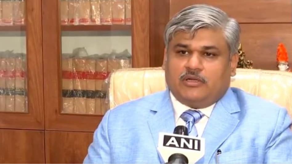 Sangle's remarks come after a key piece of evidence in the high-profile Sheena Bora murder trial has seemingly gone missing. Sangle's remarks come after a key piece of evidence in the high-profile Sheena Bora murder trial has seemingly gone missing.