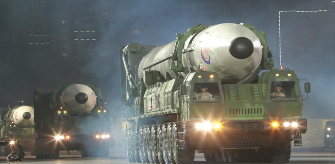 Of the total global inventory of an estimated 12,121 warheads in January 2024, about 9,585 were in military stockpiles for potential use, SIPRI said. Of the total global inventory of an estimated 12,121 warheads in January 2024, about 9,585 were in military stockpiles for potential use, SIPRI said.