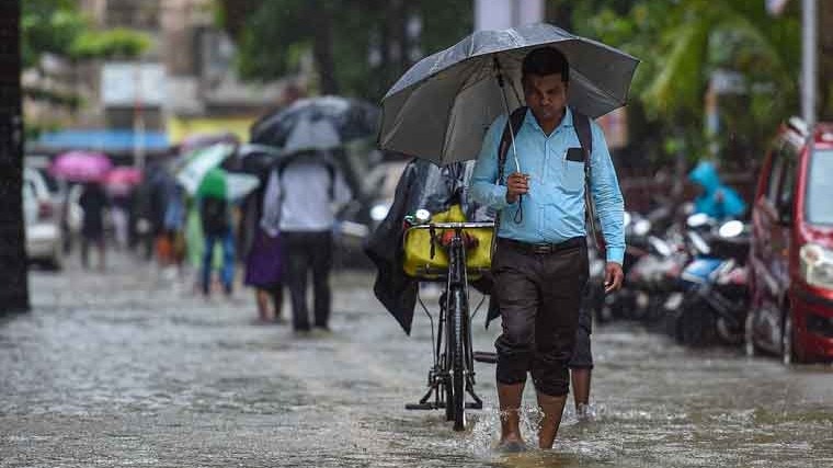 The weather department has also predicted heavy to very heavy rainfall in Sub-Himalayan West Bengal and Sikkim from June 16-17 The weather department has also predicted heavy to very heavy rainfall in Sub-Himalayan West Bengal and Sikkim from June 16-17