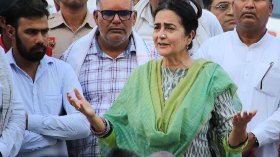 Kiran Choudhry is the sitting MLA from Tosham Kiran Choudhry is the sitting MLA from Tosham