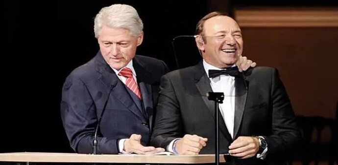 'Bill Clinton flew with young girls on Epstein's jet': Kevin Spacey admits travelling with former US President on Lolita Express 'Bill Clinton flew with young girls on Epstein's jet': Kevin Spacey admits travelling with former US President on Lolita Express