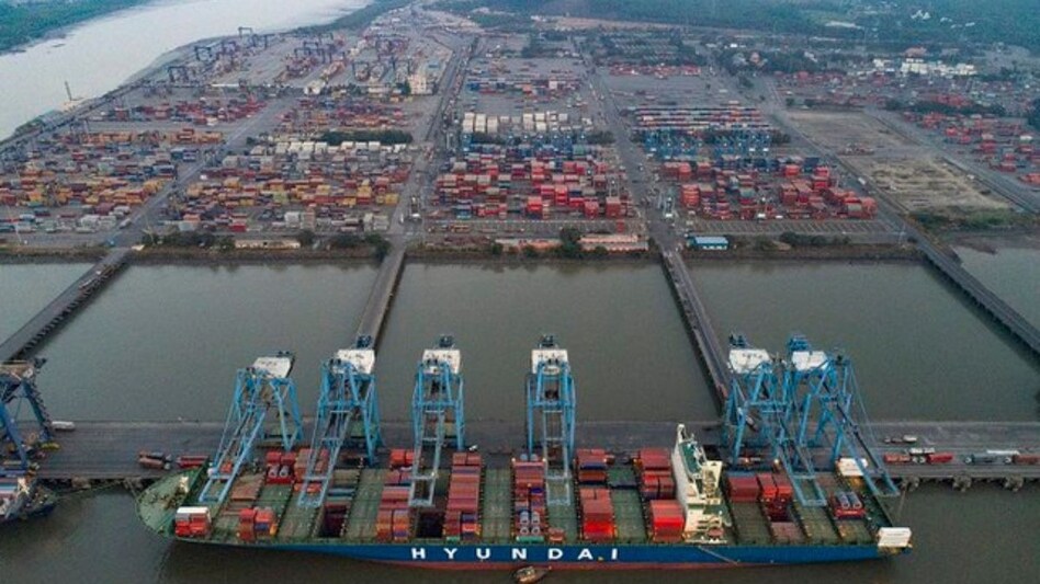 This policy will enable the development of townships near ports, leveraging the extensive vacant land available. This policy will enable the development of townships near ports, leveraging the extensive vacant land available.