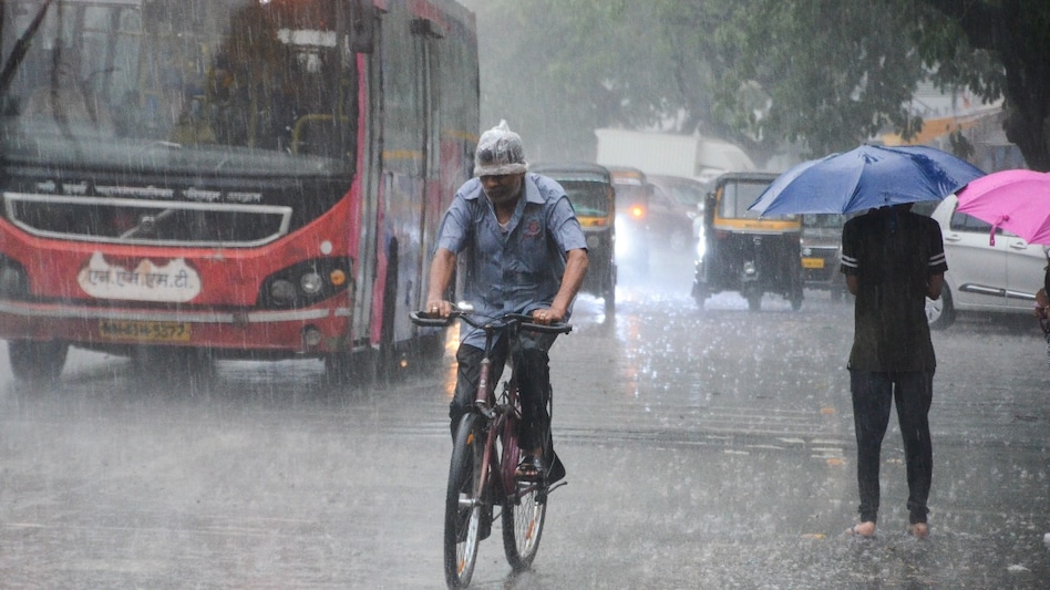 India received 11% less rainfall in June, says IMD (PC: PTI) India received 11% less rainfall in June, says IMD (PC: PTI)
