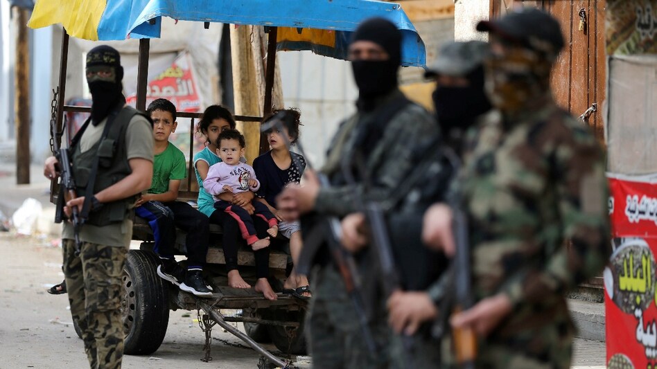 Hamas agrees to US proposal to initiate negotiations on releasing Israeli hostages Hamas agrees to US proposal to initiate negotiations on releasing Israeli hostages