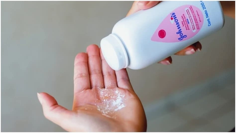 Can your regular talcum powder cause cancer? Here's what WHO's agency has to say Can your regular talcum powder cause cancer? Here's what WHO's agency has to say