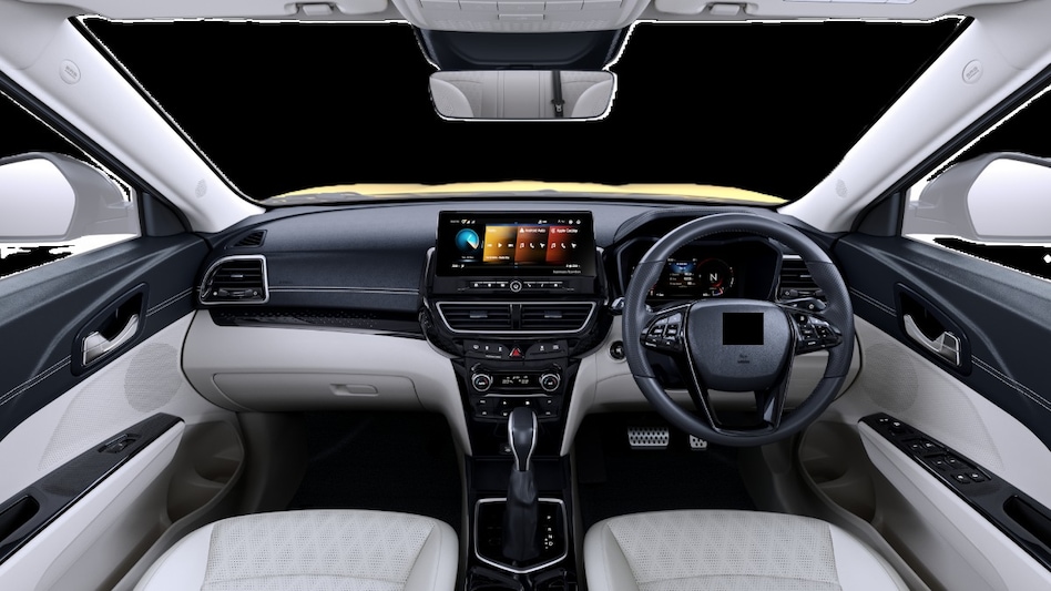 In June, new XUV700 bookings were 23% higher than in May, contradicting reports of unsold inventory by certain news outlets. In June, new XUV700 bookings were 23% higher than in May, contradicting reports of unsold inventory by certain news outlets.