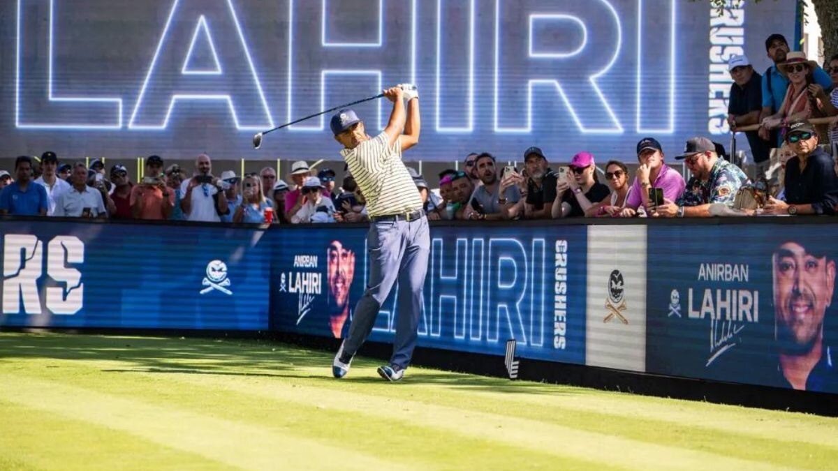 Hot putter and a cool head gives Lahiri four-stroke lead at Valderrama