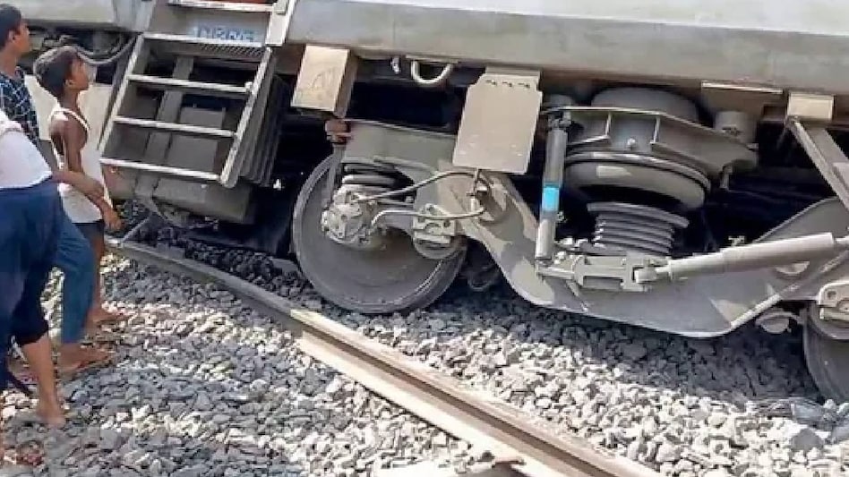 The Railways Ministry has ordered a high-level inquiry into the incident. The Railways Ministry has ordered a high-level inquiry into the incident.
