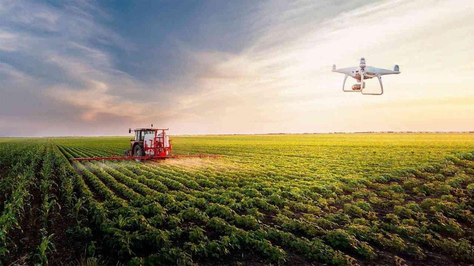 Agritech companies have expectations of big announcements for the agriculture sector and farmers Agritech companies have expectations of big announcements for the agriculture sector and farmers