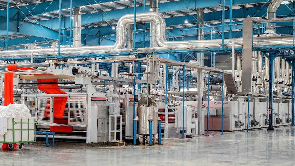 Govt mulls easing investment restrictions on some Chinese companies, says report Govt mulls easing investment restrictions on some Chinese companies, says report