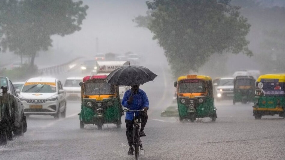 Delhi likely to witness light to moderate rains till July 31 Delhi likely to witness light to moderate rains till July 31