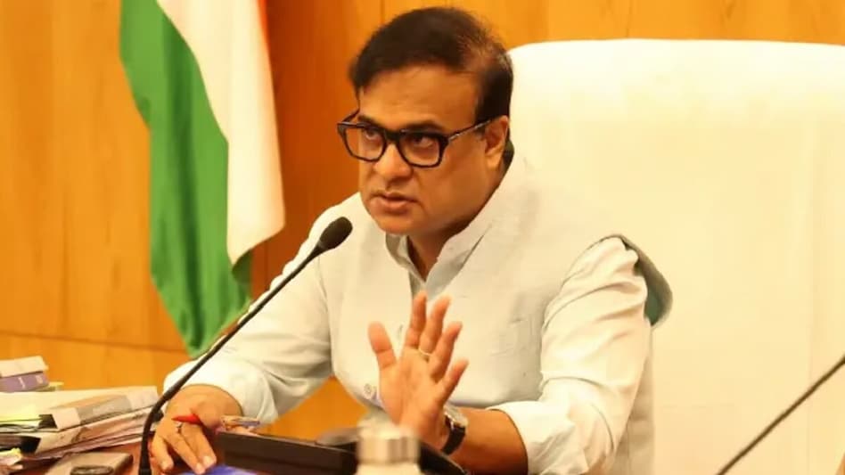 Assam CM Himanta Biswa Sarma goes tough on VIP culture in Assam Assam CM Himanta Biswa Sarma goes tough on VIP culture in Assam