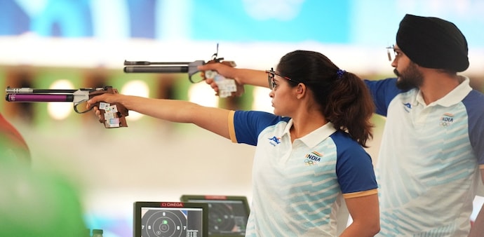 Manu Bhaker and Sarabjot Singh Manu Bhaker and Sarabjot Singh