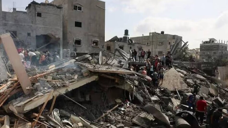 Indians in Lebanon asked to 'exercise caution' amid escalating Israel-Hezbollah tensions (Representative image) Indians in Lebanon asked to 'exercise caution' amid escalating Israel-Hezbollah tensions (Representative image)