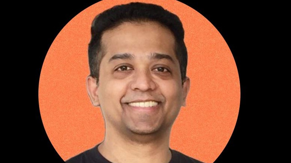 In his post, V explained that after hiring over 18 team members, he discovered a surprising secret to retaining top talent: eliminating the often-stressful salary negotiation process. In his post, V explained that after hiring over 18 team members, he discovered a surprising secret to retaining top talent: eliminating the often-stressful salary negotiation process.